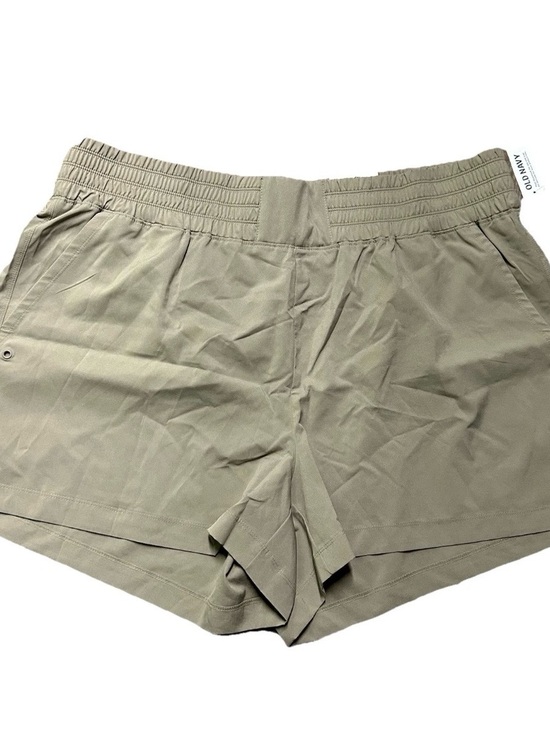 Old Navy Pants - NWT Old Navy Stretch Tech 4 Way Stretch Quick Dry Beige Shorts Size 2X